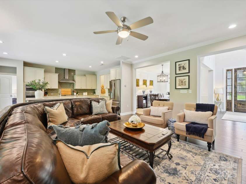 5420 Meadowcroft Way, Fort Mill, SC 29708.  MLS# CAR4252021, YatesRealty ID 12087. 