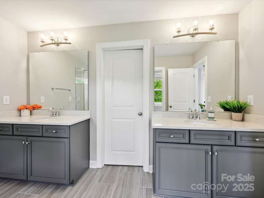 5420 Meadowcroft Way, Fort Mill, SC 29708.  MLS# CAR4252021, YatesRealty ID 12087. 