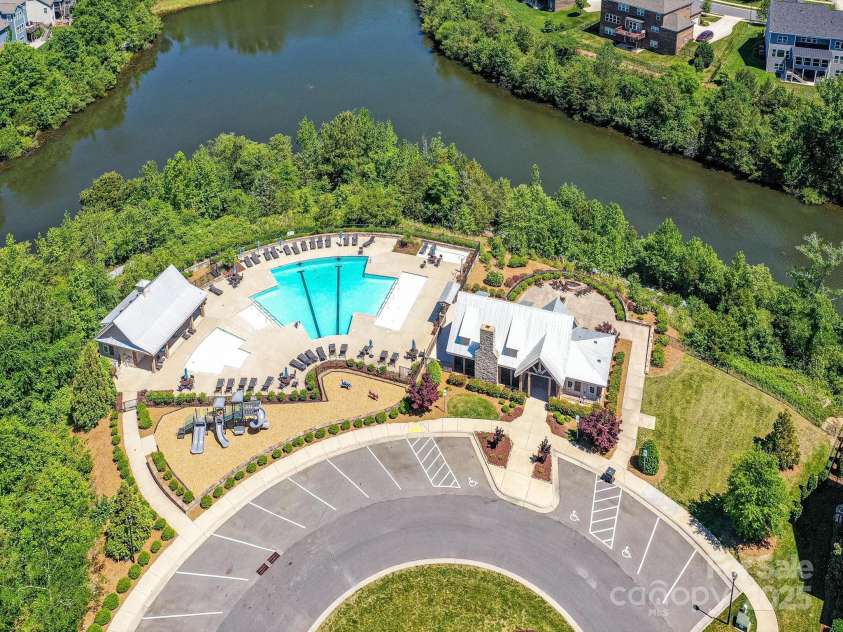 5420 Meadowcroft Way, Fort Mill, SC 29708.  MLS# CAR4252021, YatesRealty ID 12087. 