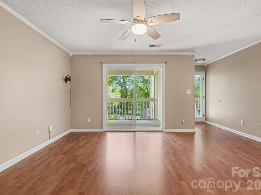1051 Churchill Downs Court, Charlotte, NC 28211.  MLS# CAR4368893, YatesRealty ID 12089. 