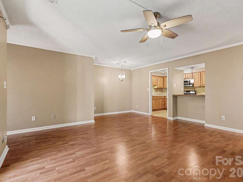 1051 Churchill Downs Court, Charlotte, NC 28211.  MLS# CAR4368893, YatesRealty ID 12089. 