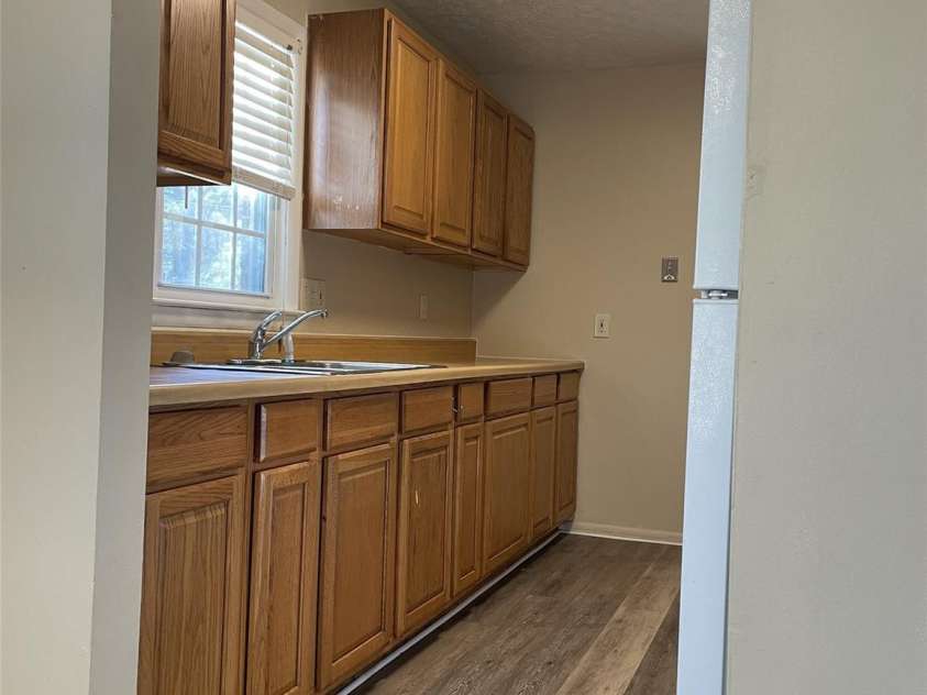 621 Price Road, Hendersonville, NC 28739.  MLS# CAR4245702, YatesRealty ID 1209. 