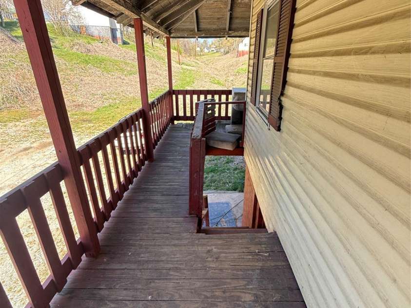 100 Hickory Street, Rhodhiss, NC 28667.  MLS# CAR4369313, YatesRealty ID 12090. 