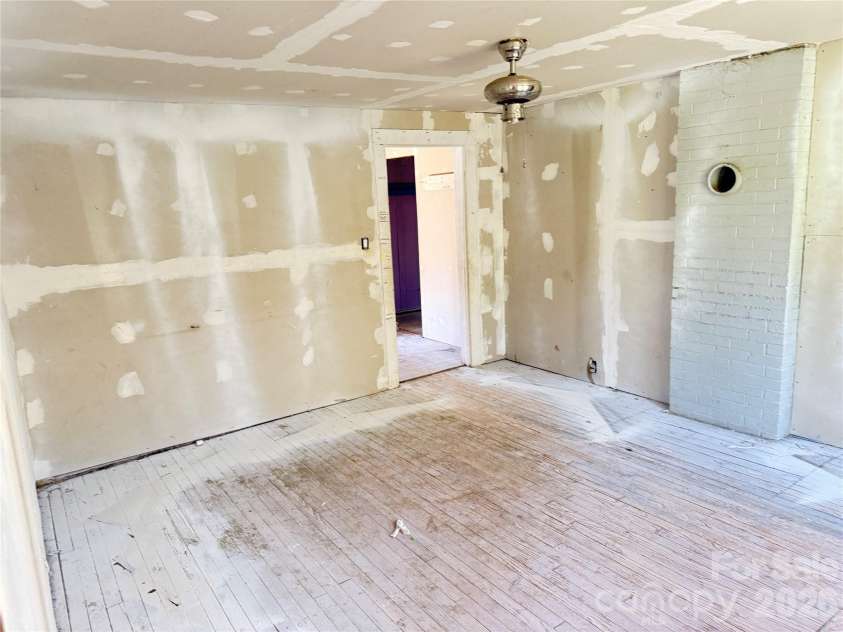 100 Hickory Street, Rhodhiss, NC 28667.  MLS# CAR4369313, YatesRealty ID 12090. 