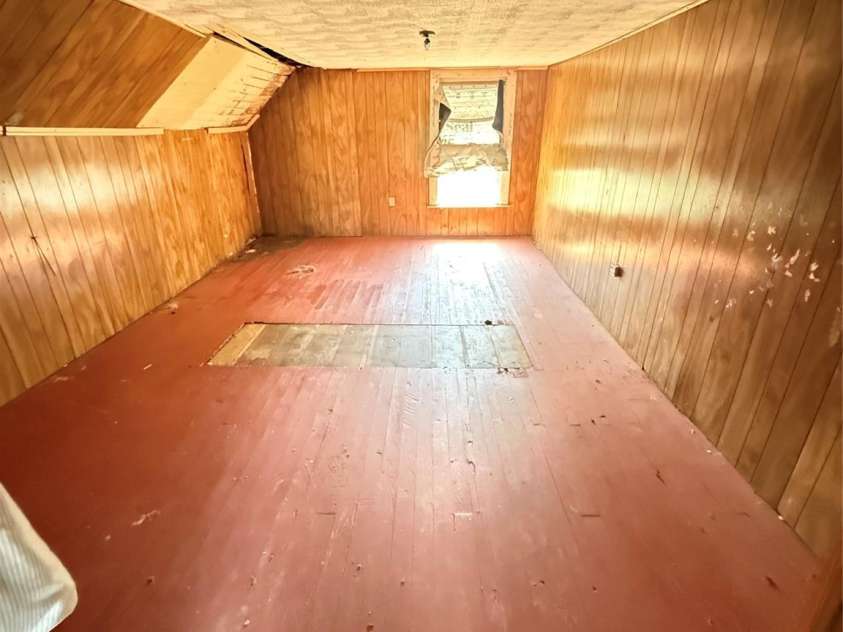 100 Hickory Street, Rhodhiss, NC 28667.  MLS# CAR4369313, YatesRealty ID 12090. 