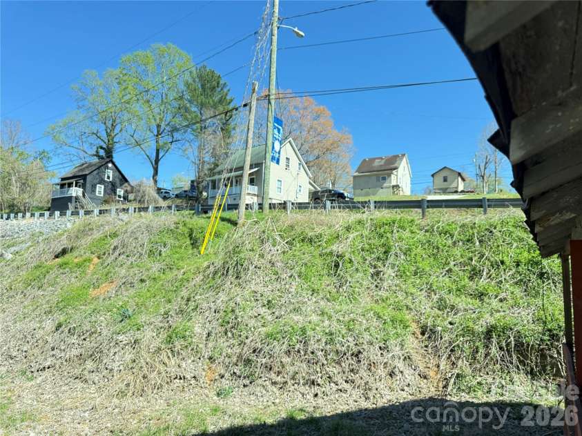 100 Hickory Street, Rhodhiss, NC 28667.  MLS# CAR4369313, YatesRealty ID 12090. 