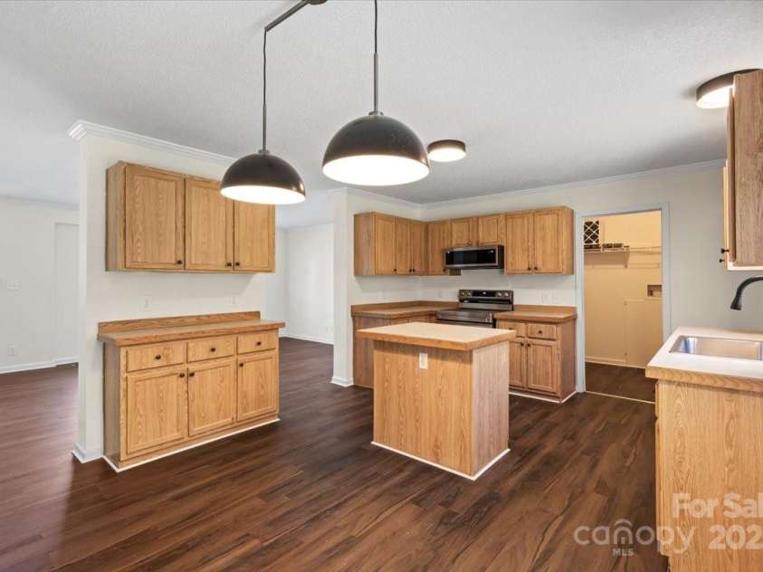 1058 Canada Drive, Dallas, NC 28034.  MLS# CAR4244603, YatesRealty ID 12091. 