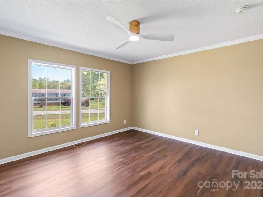 1058 Canada Drive, Dallas, NC 28034.  MLS# CAR4244603, YatesRealty ID 12091. 