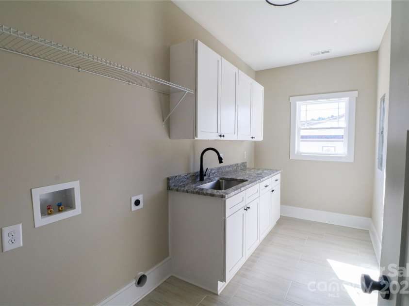 1405 Coppergate Drive, Salisbury, NC 28147.  MLS# CAR4127778, YatesRealty ID 12092. 