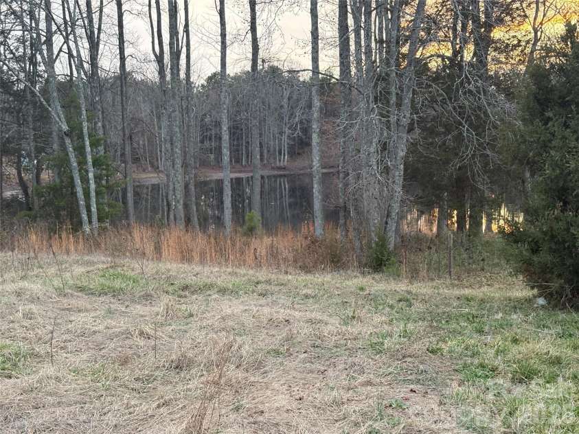 560 Fayette Road, York, SC 29745.  MLS# CAR4370454, YatesRealty ID 12092. 