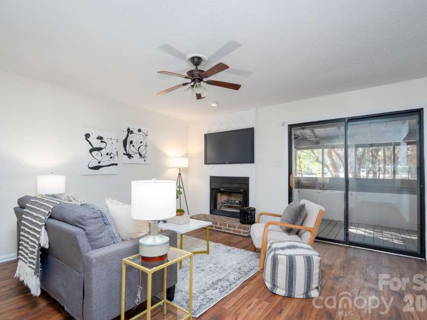 7309 Winery Lane, Charlotte, NC 28227.  MLS# CAR4368216, YatesRealty ID 12094. 