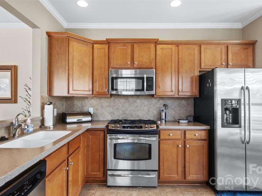 3008 Sweetleaf Drive, Fort Mill, SC 29707.  MLS# CAR4222297, YatesRealty ID 12095. 