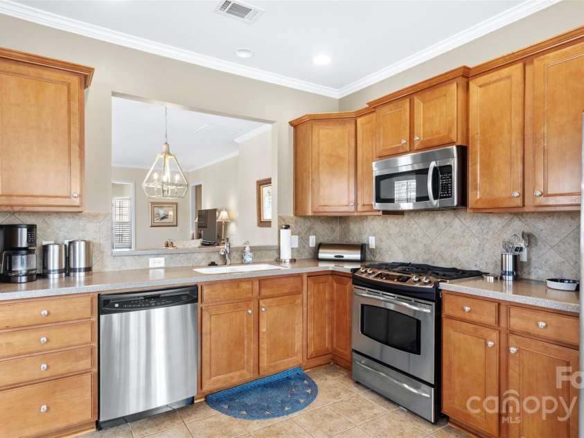 3008 Sweetleaf Drive, Fort Mill, SC 29707.  MLS# CAR4222297, YatesRealty ID 12095. 