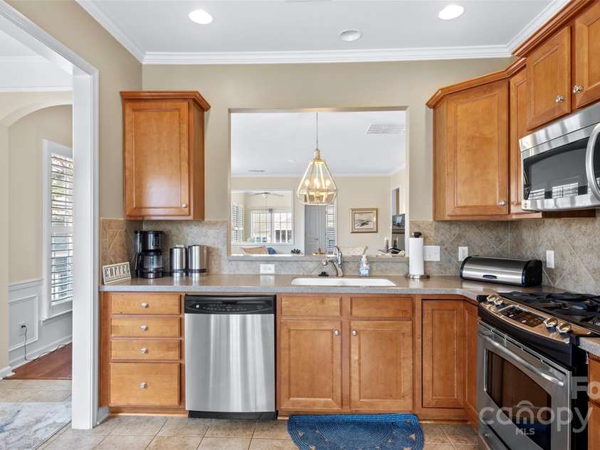 3008 Sweetleaf Drive, Fort Mill, SC 29707.  MLS# CAR4222297, YatesRealty ID 12095. 