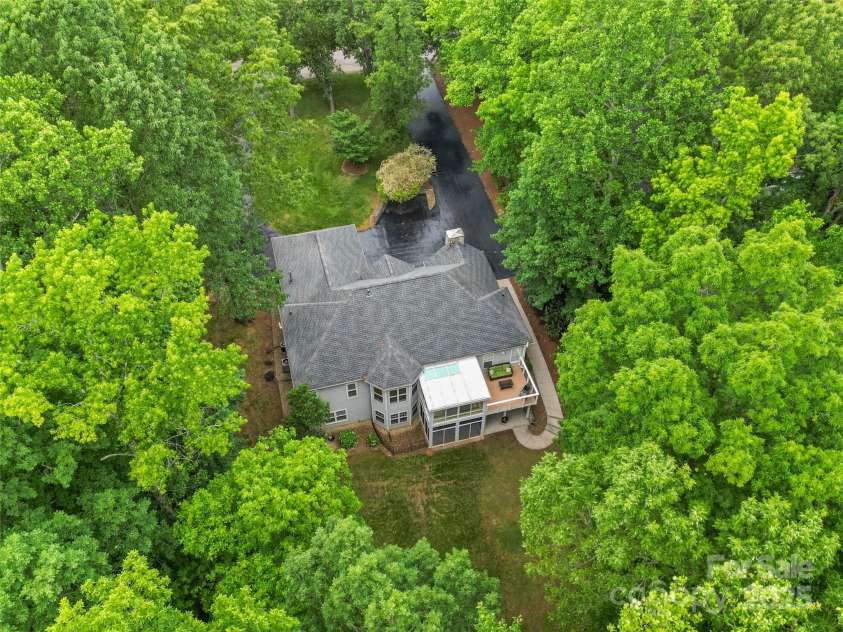 1669 Mary Ellen Drive, Fort Mill, SC 29708.  MLS# CAR4256765, YatesRealty ID 12097. 