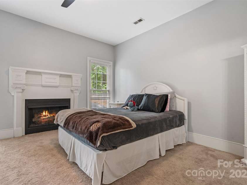 1669 Mary Ellen Drive, Fort Mill, SC 29708.  MLS# CAR4256765, YatesRealty ID 12097. 