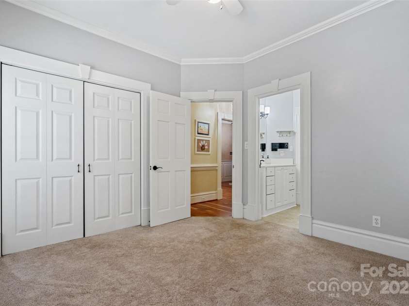 1669 Mary Ellen Drive, Fort Mill, SC 29708.  MLS# CAR4256765, YatesRealty ID 12097. 