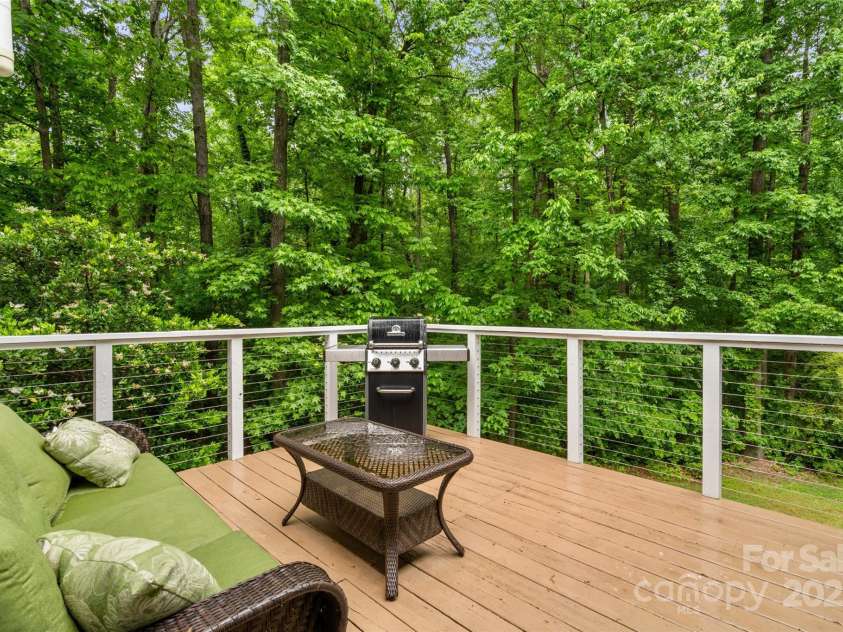 1669 Mary Ellen Drive, Fort Mill, SC 29708.  MLS# CAR4256765, YatesRealty ID 12097. 