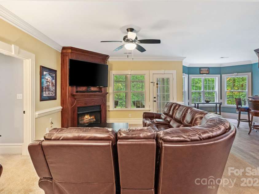 1669 Mary Ellen Drive, Fort Mill, SC 29708.  MLS# CAR4256765, YatesRealty ID 12097. 