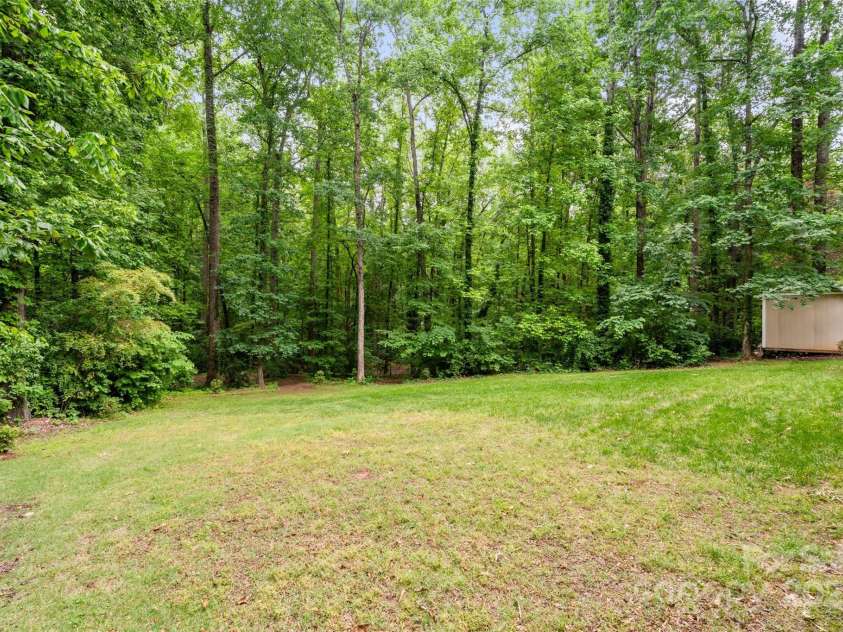 1669 Mary Ellen Drive, Fort Mill, SC 29708.  MLS# CAR4256765, YatesRealty ID 12097. 