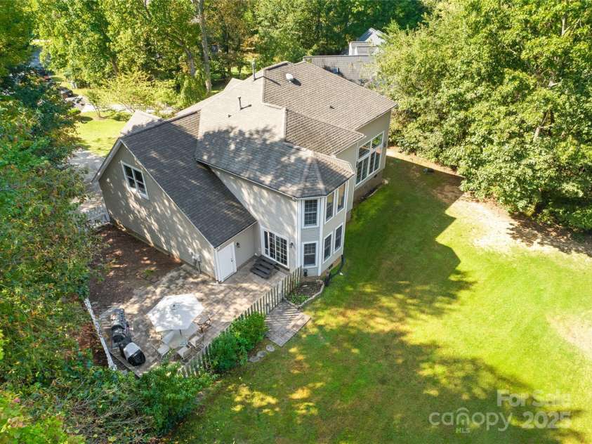 141 Red Brook Lane, Mooresville, NC 28117.  MLS# CAR4189393, YatesRealty ID 12098. 