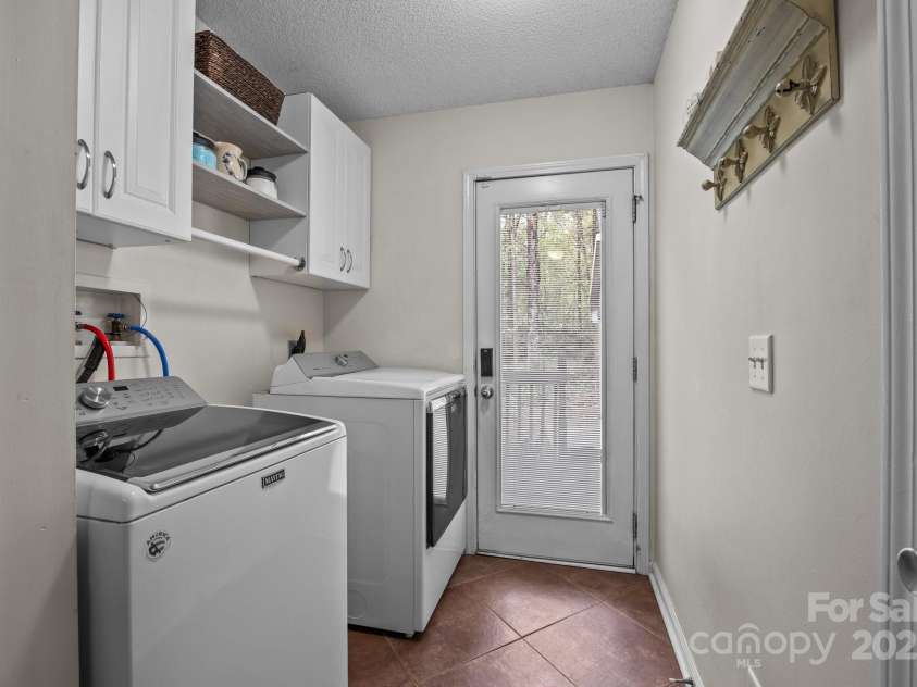 214 Creek View Road, Mooresville, NC 28117.  MLS# CAR4243602, YatesRealty ID 12099. Laundry