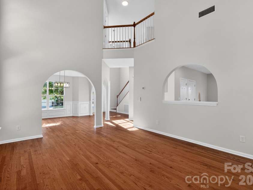 5107 Bentgrass Run Drive, Charlotte, NC 28269.  MLS# CAR4369528, YatesRealty ID 12101. 