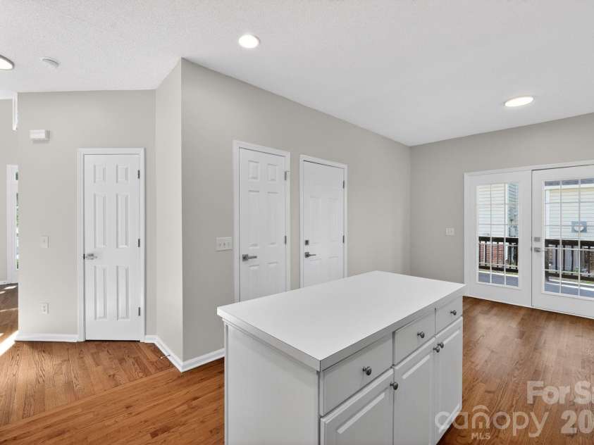 5107 Bentgrass Run Drive, Charlotte, NC 28269.  MLS# CAR4369528, YatesRealty ID 12101. 