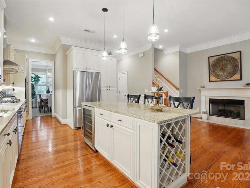 9652 Wheatfield Road, Charlotte, NC 28277.  MLS# CAR4249683, YatesRealty ID 12101. 