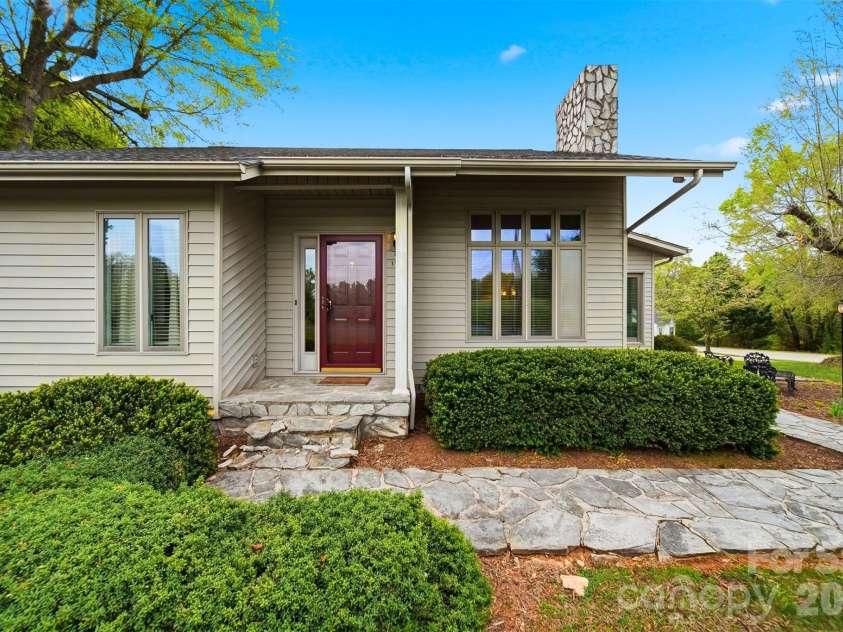 192 Reese Loop, Taylorsville, NC 28681.  MLS# CAR4408224, YatesRealty ID 12102. 