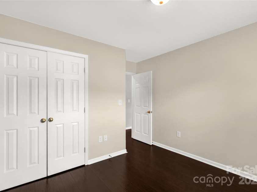 9916 Meadowmead Court, Charlotte, NC 28273.  MLS# CAR4251575, YatesRealty ID 12102. Double Closet