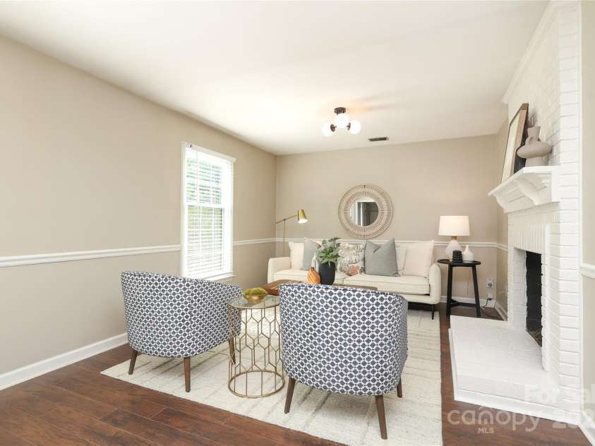 2413 Bergen Court, Charlotte, NC 28210.  MLS# CAR4244644, YatesRealty ID 12103. 