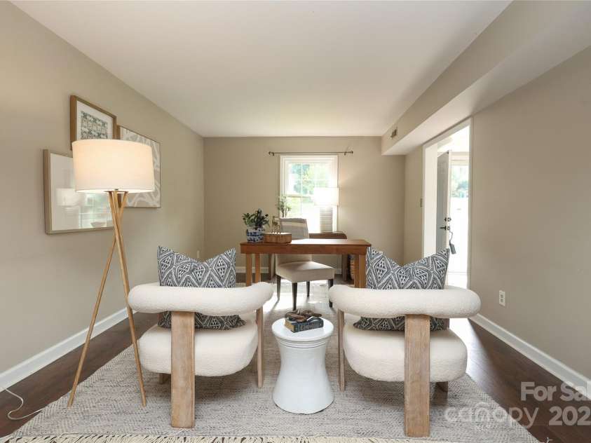 2413 Bergen Court, Charlotte, NC 28210.  MLS# CAR4244644, YatesRealty ID 12103. 