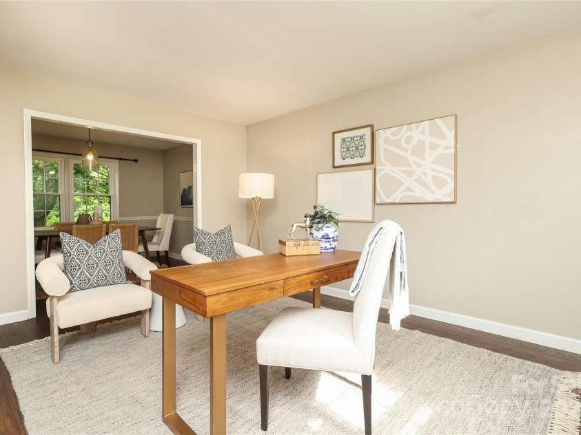 2413 Bergen Court, Charlotte, NC 28210.  MLS# CAR4244644, YatesRealty ID 12103. 