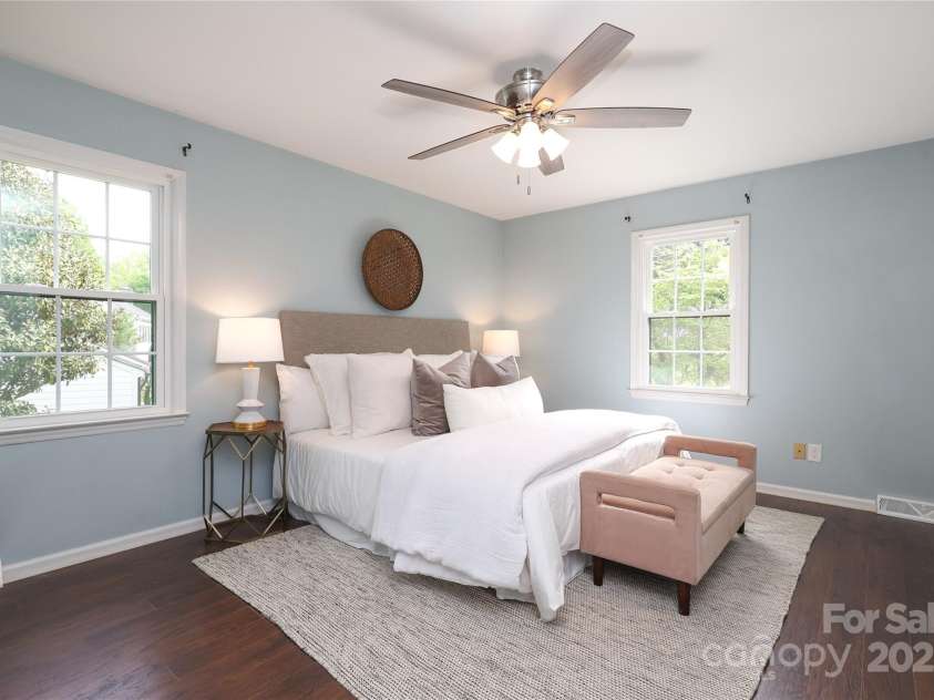 2413 Bergen Court, Charlotte, NC 28210.  MLS# CAR4244644, YatesRealty ID 12103. 