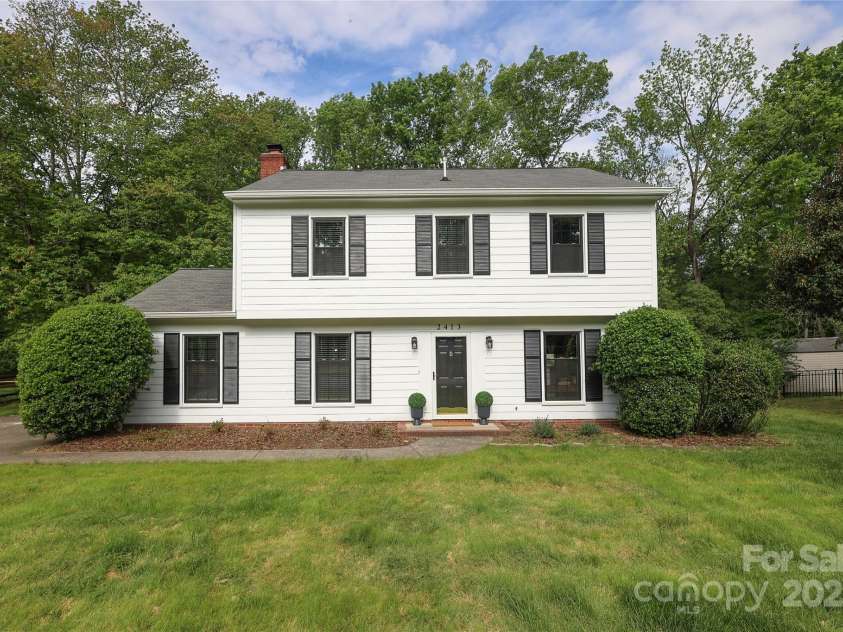 2413 Bergen Court, Charlotte, NC 28210.  MLS# CAR4244644, YatesRealty ID 12103. 