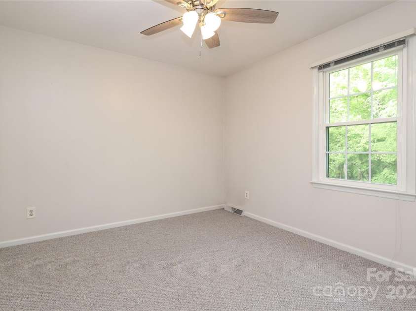 2413 Bergen Court, Charlotte, NC 28210.  MLS# CAR4244644, YatesRealty ID 12103. 