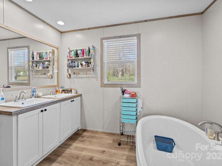 119 Old Hearth Road, Clover, SC 29710.  MLS# CAR4239358, YatesRealty ID 12105. 