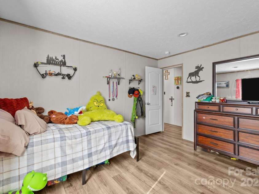 119 Old Hearth Road, Clover, SC 29710.  MLS# CAR4239358, YatesRealty ID 12105. 