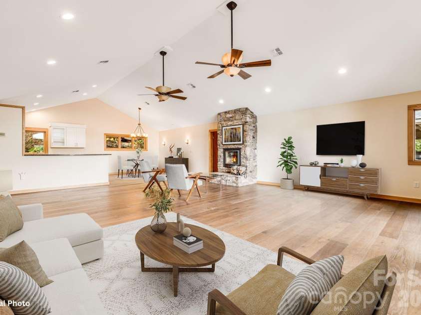 55 Glade Lane, Black Mountain, NC 28711.  MLS# CAR4369029, YatesRealty ID 12105. Living Room with Virtual Staging