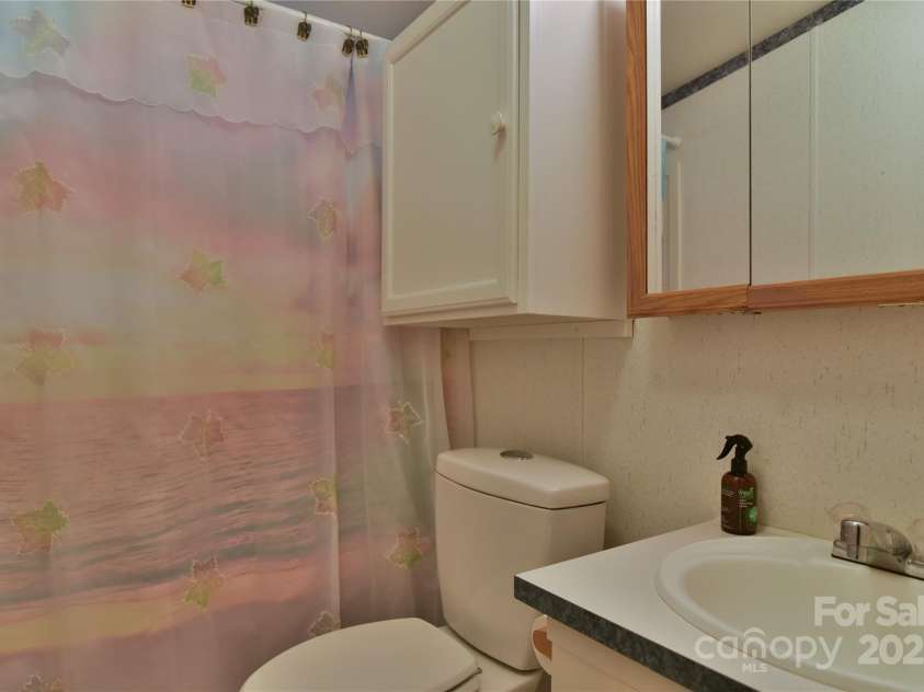 1707 Honeycutt Road, Marion, NC 28752.  MLS# CAR4228547, YatesRealty ID 12107. 