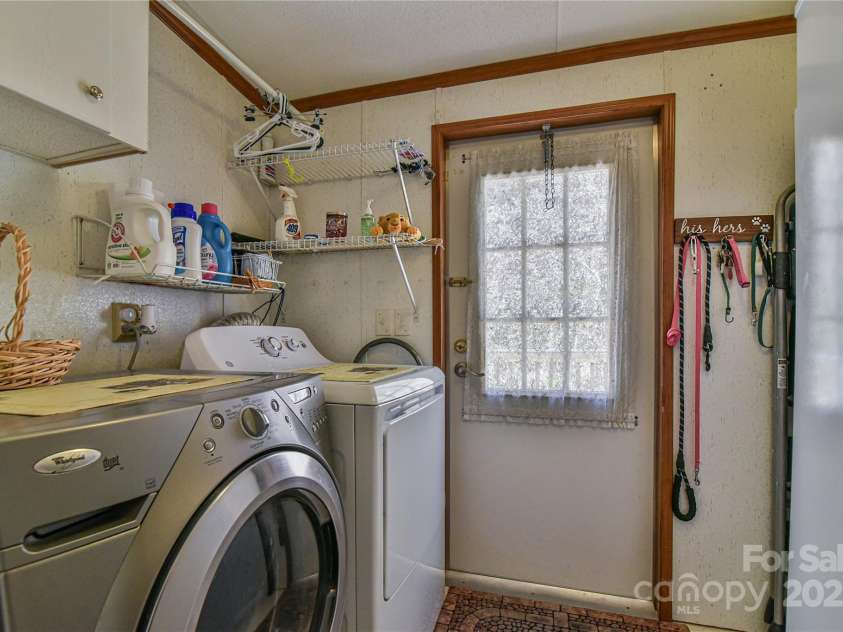 1707 Honeycutt Road, Marion, NC 28752.  MLS# CAR4228547, YatesRealty ID 12107. 