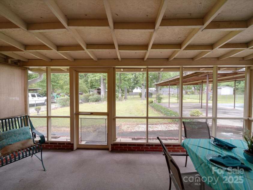 2213 Milton Road, Charlotte, NC 28215.  MLS# CAR4255190, YatesRealty ID 12108. You can sit and view the level gardens and lovely features for hours