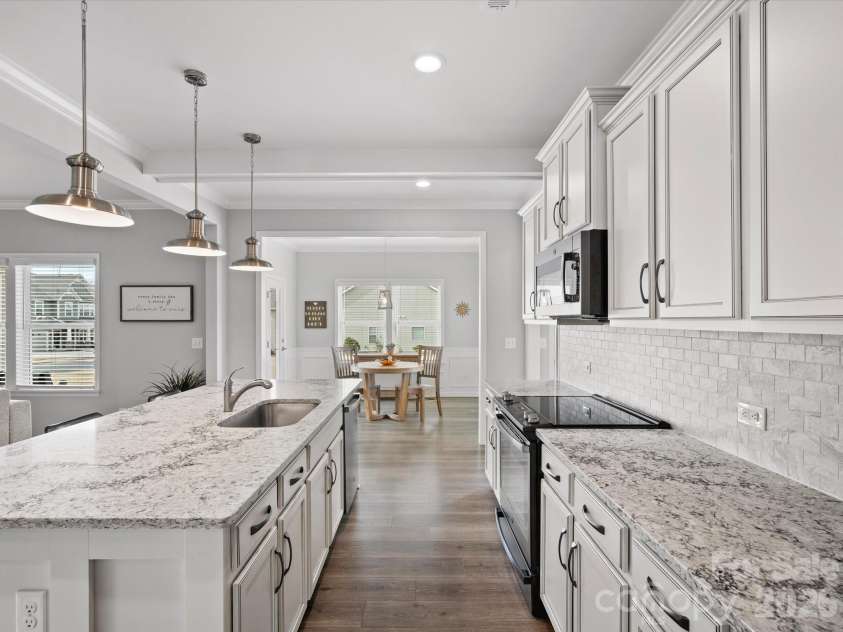 1503 Brooksland Place, Waxhaw, NC 28173.  MLS# CAR4369324, YatesRealty ID 12109. 