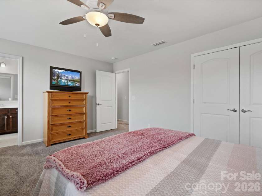 1503 Brooksland Place, Waxhaw, NC 28173.  MLS# CAR4369324, YatesRealty ID 12109. 