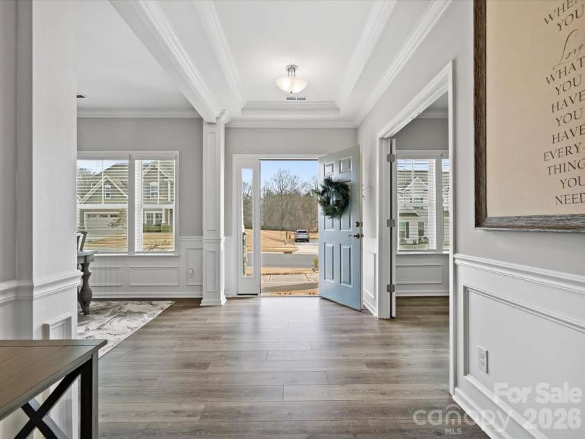 1503 Brooksland Place, Waxhaw, NC 28173.  MLS# CAR4369324, YatesRealty ID 12109. Entry Way