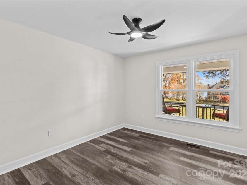 497 Canvasback Road, Mooresville, NC 28117.  MLS# CAR4322713, YatesRealty ID 1211. 