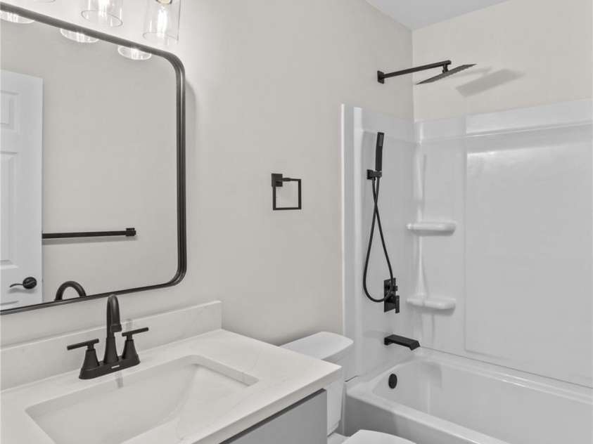 497 Canvasback Road, Mooresville, NC 28117.  MLS# CAR4322713, YatesRealty ID 1211. 