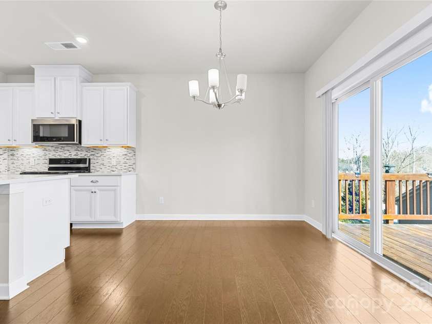 9307 Dufaux Drive, Charlotte, NC 28278.  MLS# CAR4213812, YatesRealty ID 12111. 