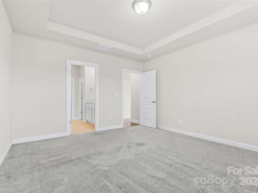 9307 Dufaux Drive, Charlotte, NC 28278.  MLS# CAR4213812, YatesRealty ID 12111. 